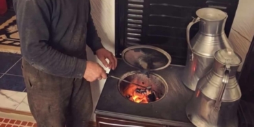 Polonya'da bir tamirci sobasında odun yerine market çöreği yakarak ısındı